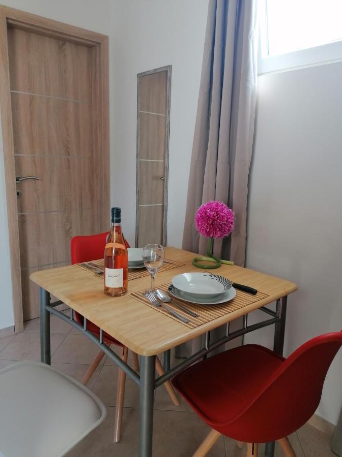 Apartments Dario Đảo Pag Ngoại thất bức ảnh