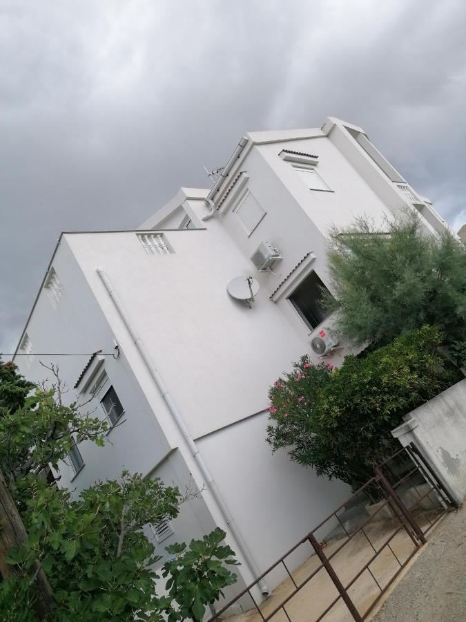 Apartments Dario Đảo Pag Ngoại thất bức ảnh